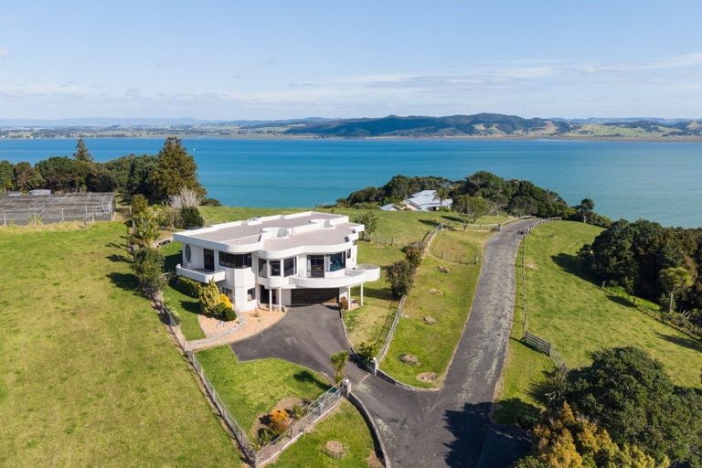 Photo of property in 66/71 Manganese Point Road, Tamaterau, Whangarei, 0174