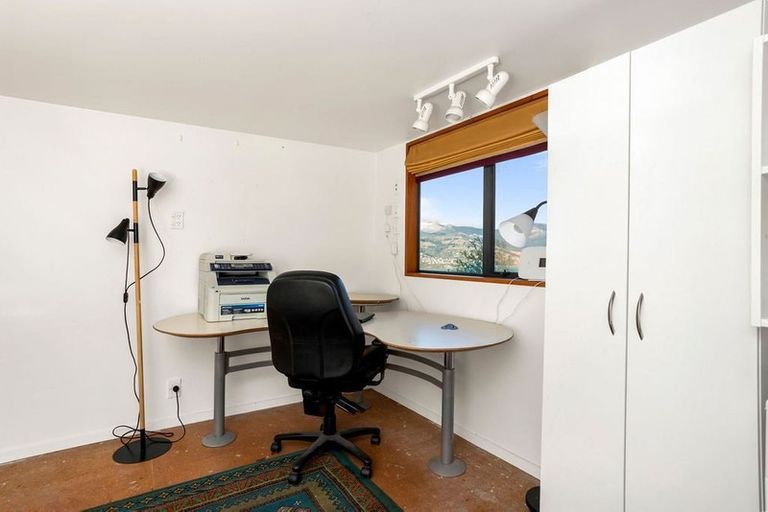 Photo of property in 7 Harmans Road, Lyttelton, 8082