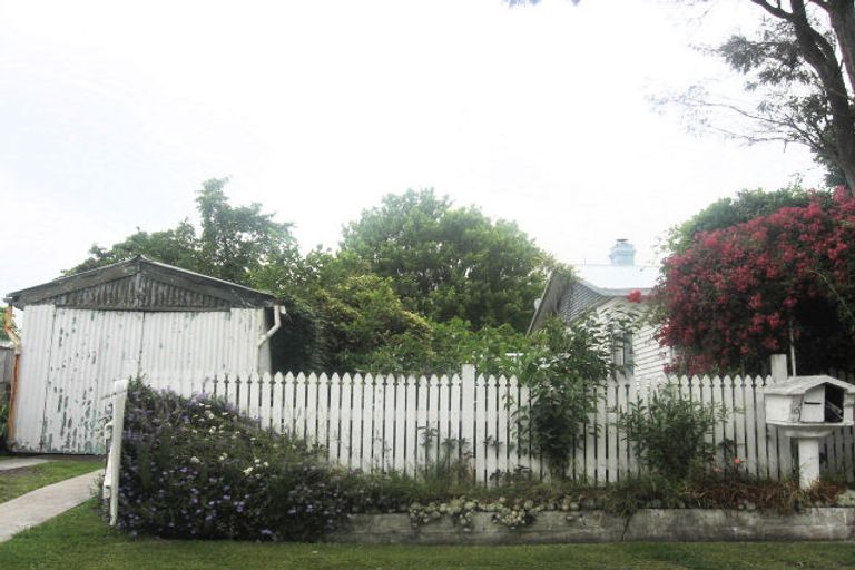 Photo of property in 10 Kowhai Avenue, Te Puke, 3119