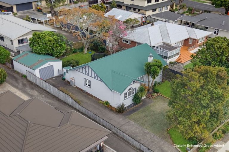Photo of property in 18a Helvetia Road, Pukekohe, 2120