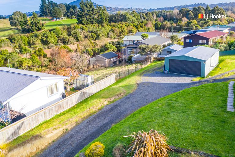 Photo of property in 63 Brighton Road, Green Island, Dunedin, 9018