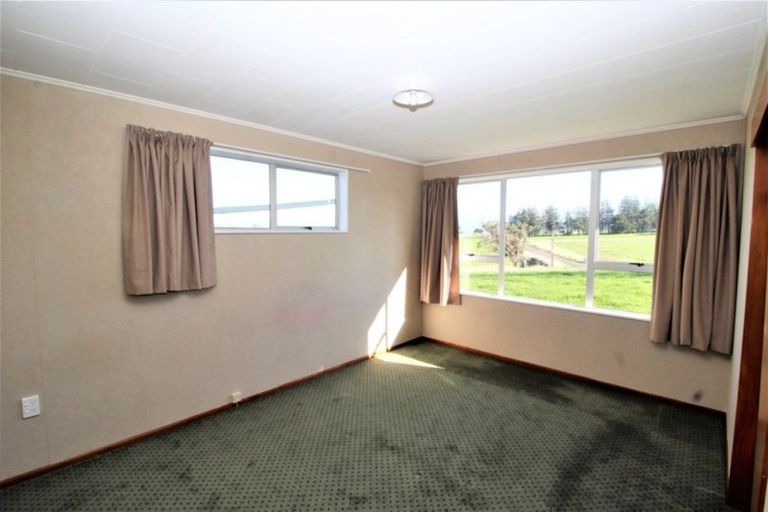 Photo of property in Papatawa Schoolhouse, 258 Valley Road, Papatawa, Woodville, 4998