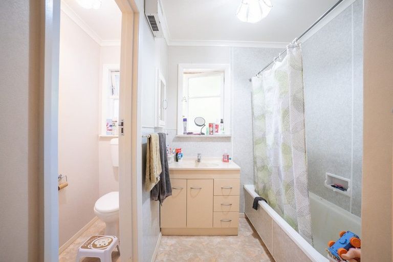 Photo of property in 185 Te Rakehou Road, Feilding, 4775