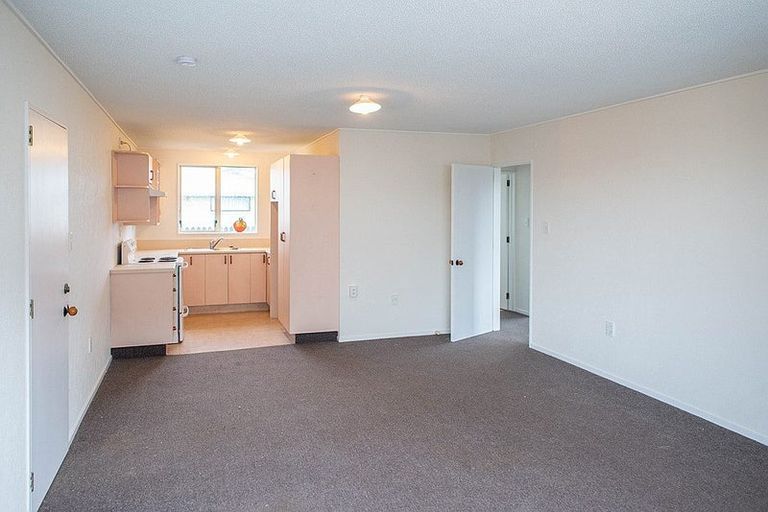 Photo of property in 3/217 Oxford Street, South Dunedin, Dunedin, 9012