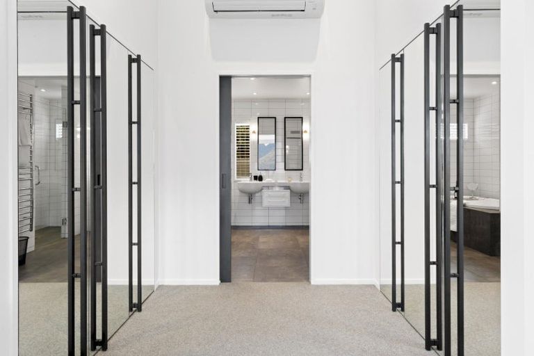 Photo of property in 3a Galway Court, Queenstown, 9300