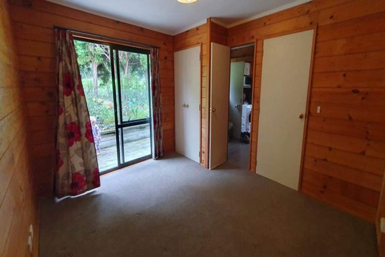 Photo of property in 786 South Head Road, South Head, Helensville, 0874