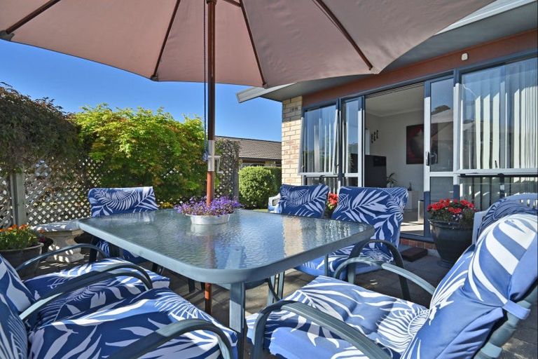 Photo of property in Parkvale Estate, 1232/8 Howard Street, Parkvale, Hastings, 4122