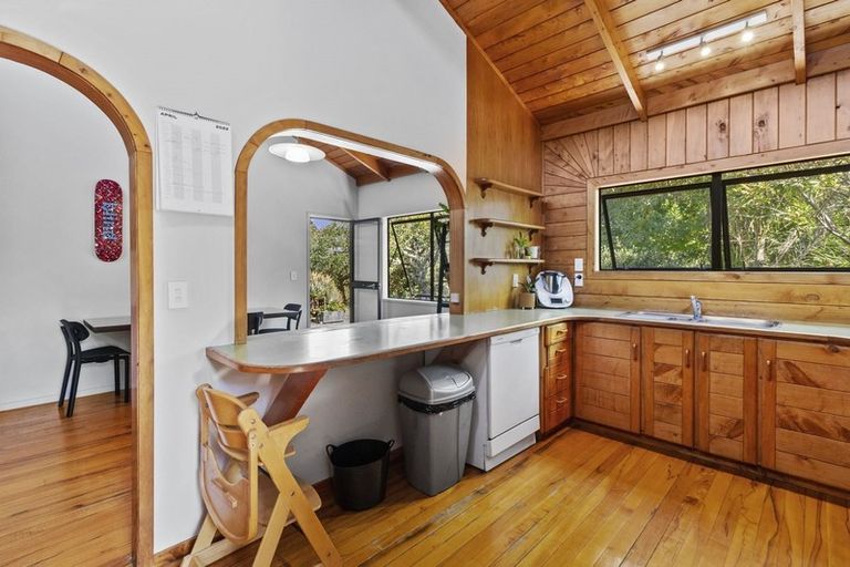 Photo of property in 32 Mount Avenue, Pauanui, Hikuai, 3579