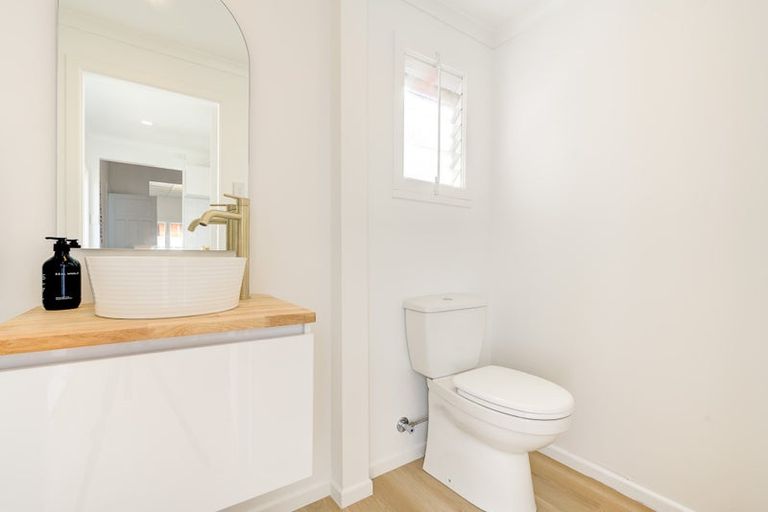 Photo of property in 12 Rata Street, Maeroa, Hamilton, 3200