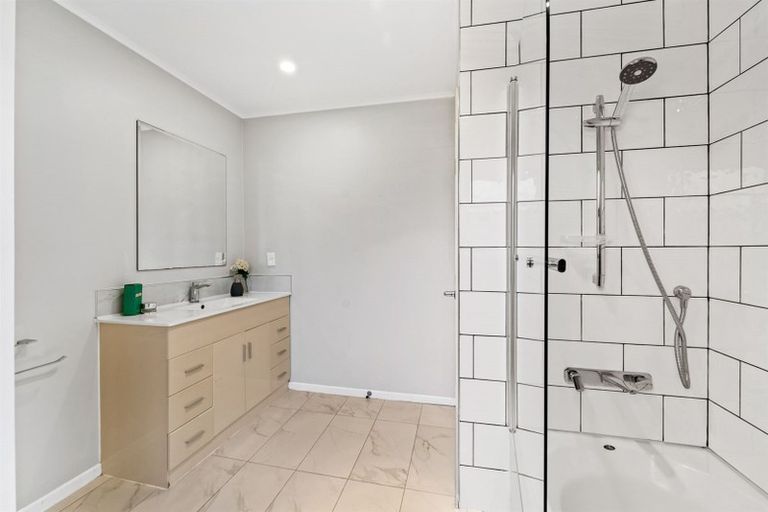 Photo of property in 31 Scott Road, Stanmore Bay, Whangaparaoa, 0932