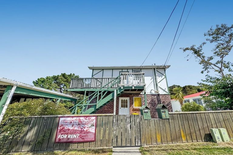 Photo of property in 53a Ohariu Road, Johnsonville, Wellington, 6037