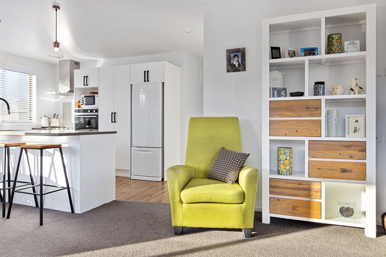 Photo of property in 23 Tarata Grove, Lansdowne, Masterton, 5810