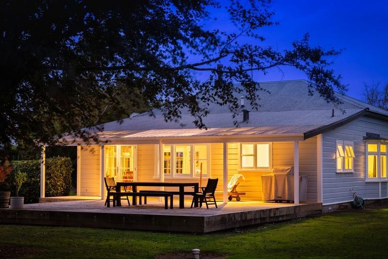 Photo of property in 46 School Road, Te Horo, Otaki, 5582