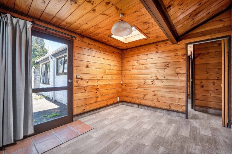 Photo of property in 4 Rennell Street, Frankleigh Park, New Plymouth, 4310