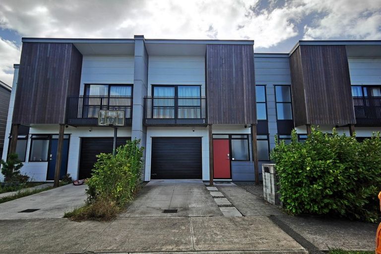 Photo of property in 12 Spotted Dove Road, Hobsonville, Auckland, 0616