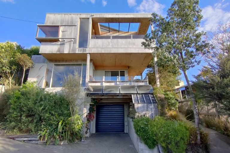 Photo of property in 4 Margate Avenue, Broad Bay, Dunedin, 9014