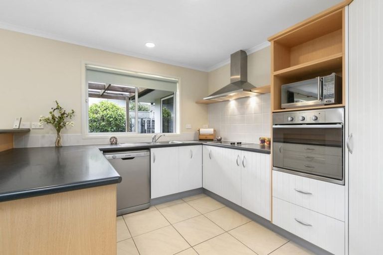 Photo of property in 16 Glencoe Court, Pyes Pa, Tauranga, 3112