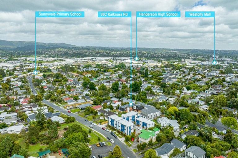 Photo of property in 36c Kaikoura Street, Henderson, Auckland, 0612