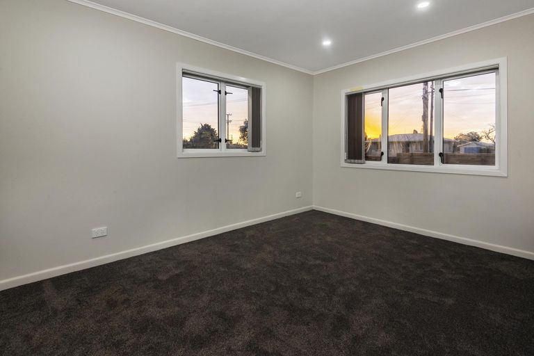 Photo of property in 1/5 Cambridge Road, Manurewa, Auckland, 2102