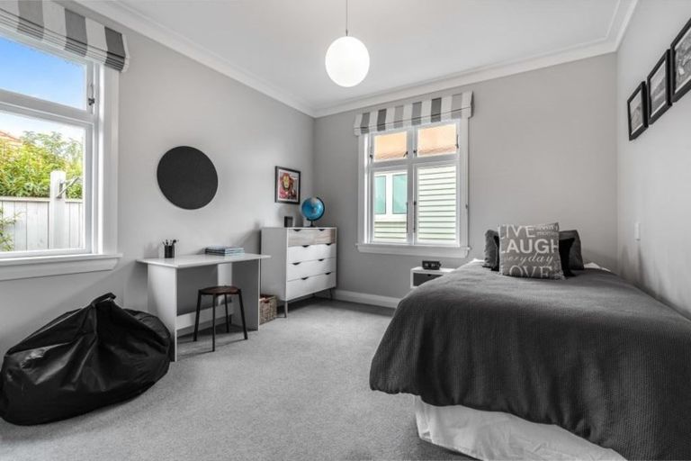 Photo of property in 12 Sunderland Avenue, Hobsonville, Auckland, 0616