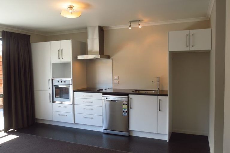 Photo of property in 7/28 Fifth Avenue, Enderley, Hamilton, 3214