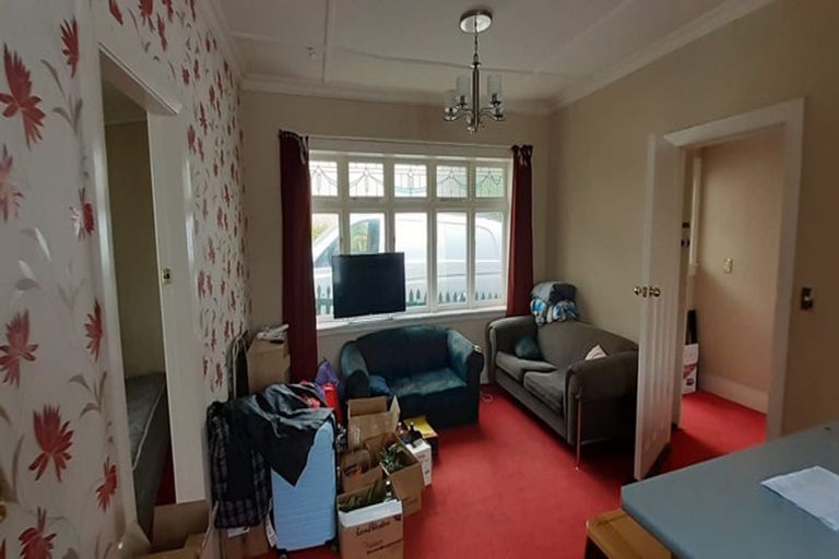 Photo of property in 1-3 Mudges Terrace, Newtown, Wellington, 6021