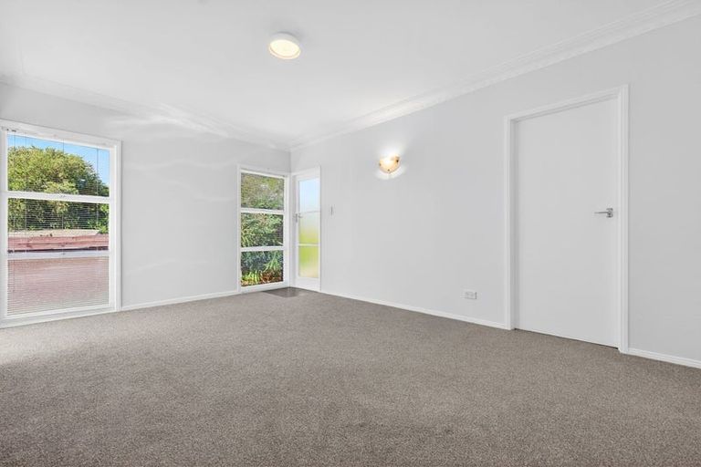 Photo of property in 5 Montana Place, Papakura, 2110