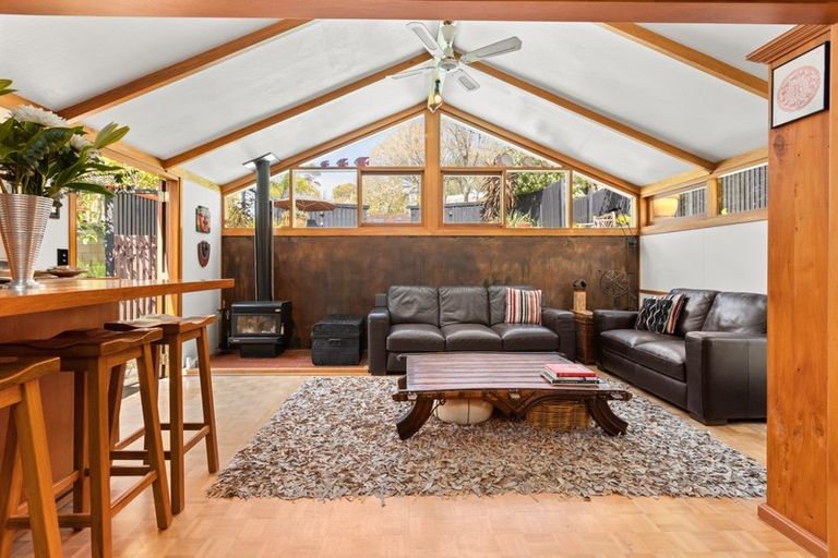 Photo of property in 20 Toop Street, Havelock North, 4130