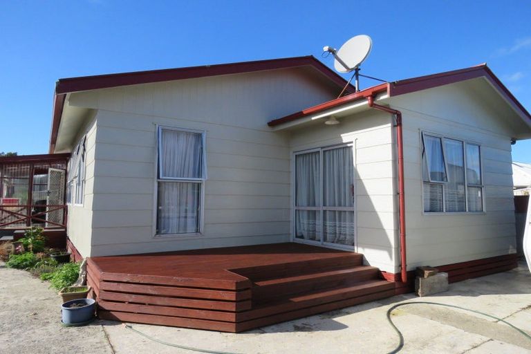 Photo of property in 10 Colvin Street, Westport, 7825