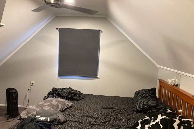 Photo of property in 1 Balmerino Avenue, Red Hill, Papakura, 2110