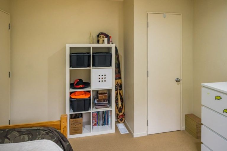 Photo of property in 13a View Road, Titahi Bay, Porirua, 5022