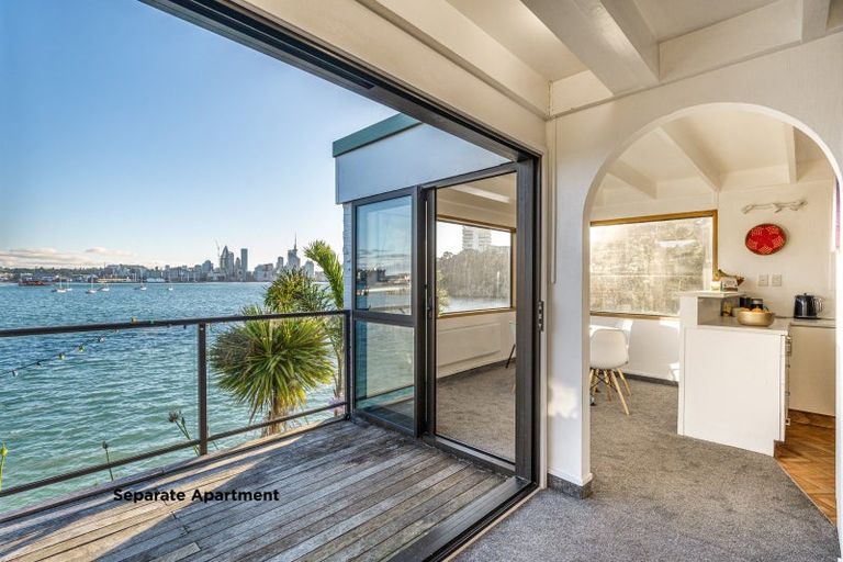 Photo of property in 5 Stanley Point Road, Stanley Point, Auckland, 0624