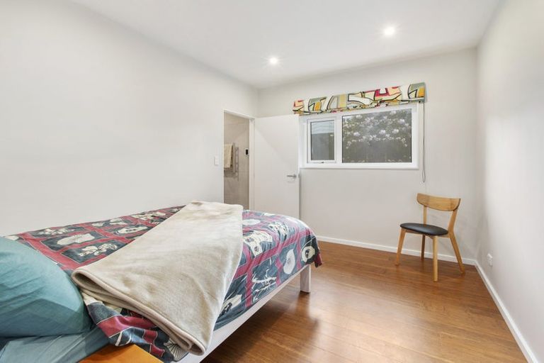 Photo of property in 53 View Road, Houghton Bay, Wellington, 6023