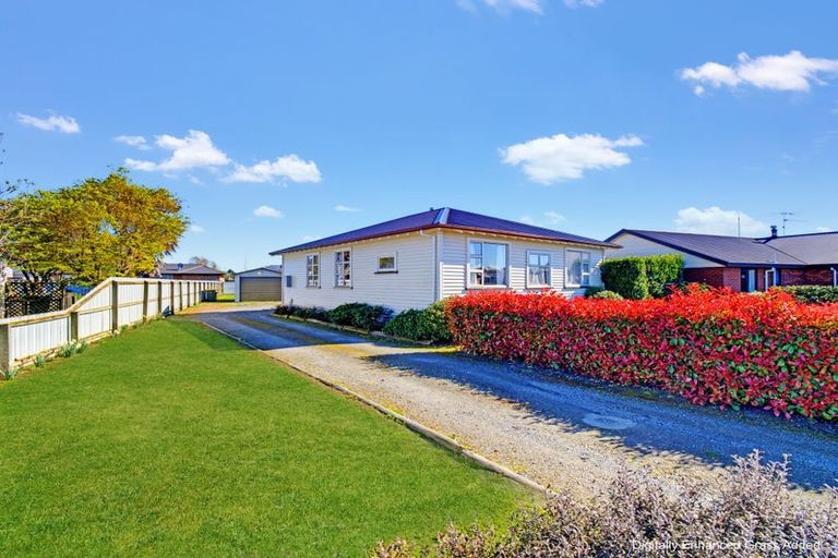 Photo of property in 70 Mcmurdo Street, Tinwald, Ashburton, 7700