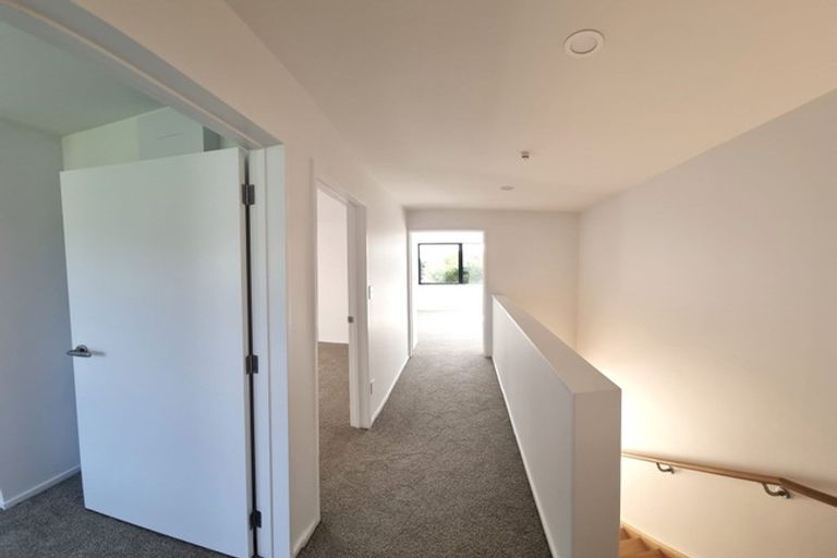 Photo of property in 16b Inglis Street, Seatoun, Wellington, 6022