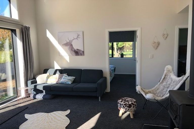 Photo of property in 37 Montrose Avenue, Culverden, 7392