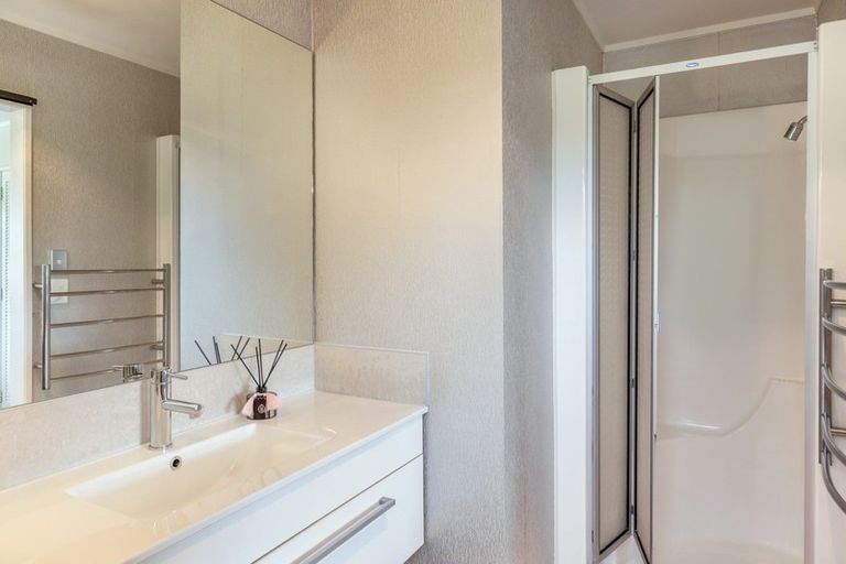 Photo of property in 5 Otupai Street, Two Mile Bay, Taupo, 3330