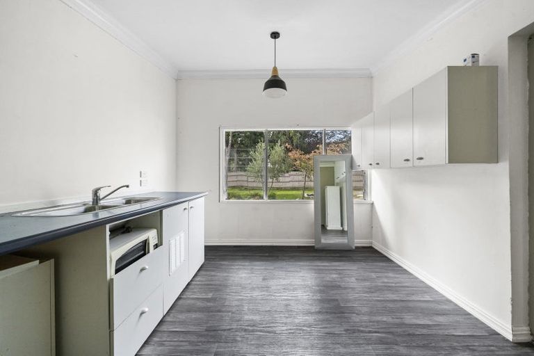 Photo of property in 35 Kopara Grove, Stokes Valley, Lower Hutt, 5019