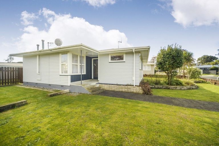 Photo of property in 56 Apollo Parade, Milson, Palmerston North, 4414