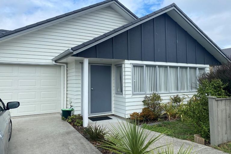 Photo of property in 41 Kotuku Crescent, Takanini, 2112