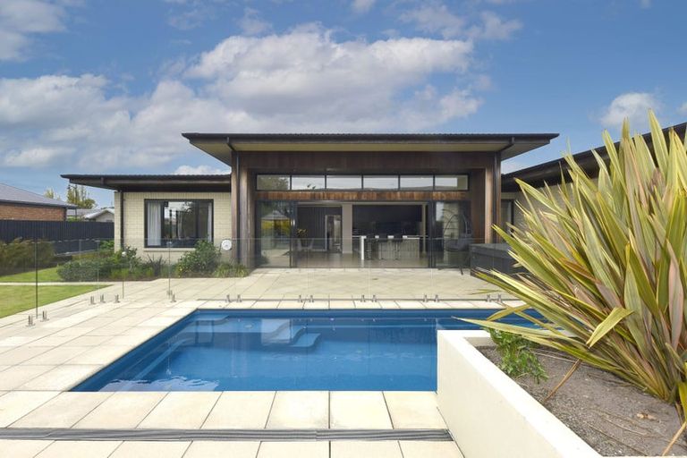 Photo of property in 39 Hamill Road, Halswell, Christchurch, 8025
