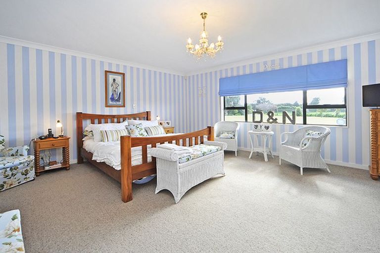 Photo of property in 90 Cook Street, Palmerston North, 4410