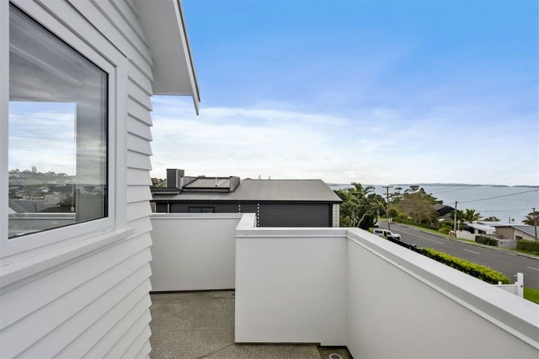 Photo of property in 136 Mellons Bay Road, Mellons Bay, Auckland, 2014