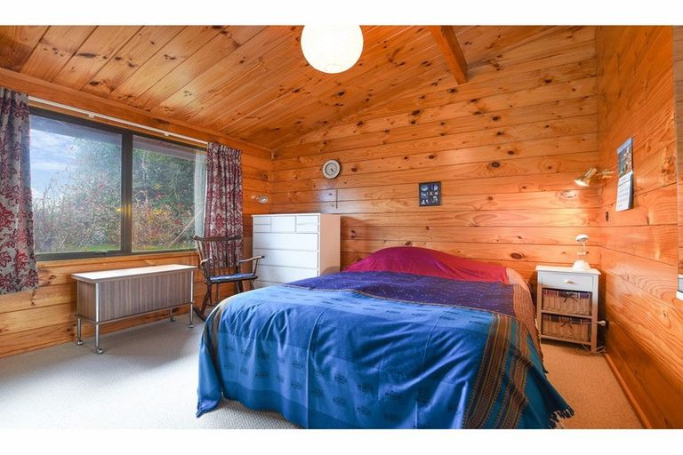 Photo of property in 14 Mark Place, Lynmore, Rotorua, 3010