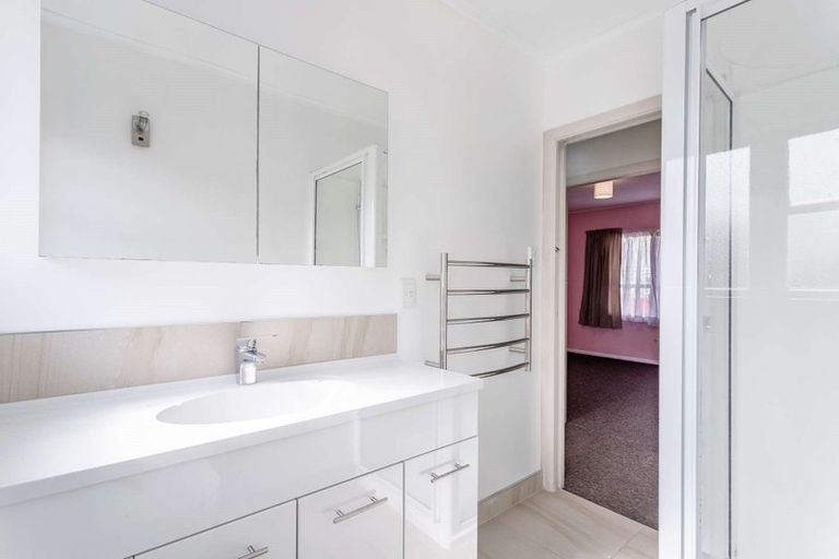 Photo of property in 51 Parkway, Wainuiomata, Lower Hutt, 5014