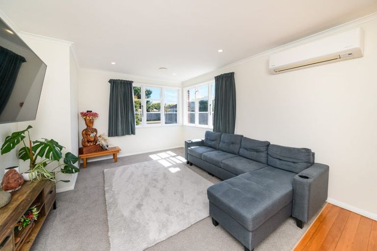 Photo of property in 140 Rangiora Avenue, Roslyn, Palmerston North, 4414