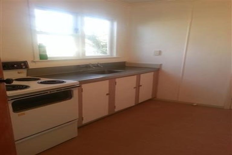 Photo of property in 5-7 Hazard Grove, Cannons Creek, Porirua, 5024