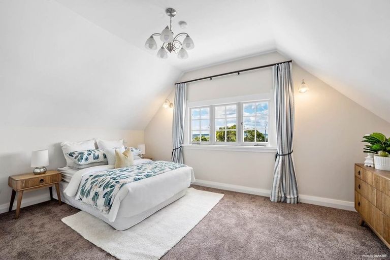 Photo of property in 1 Killarney Street, Takapuna, Auckland, 0622