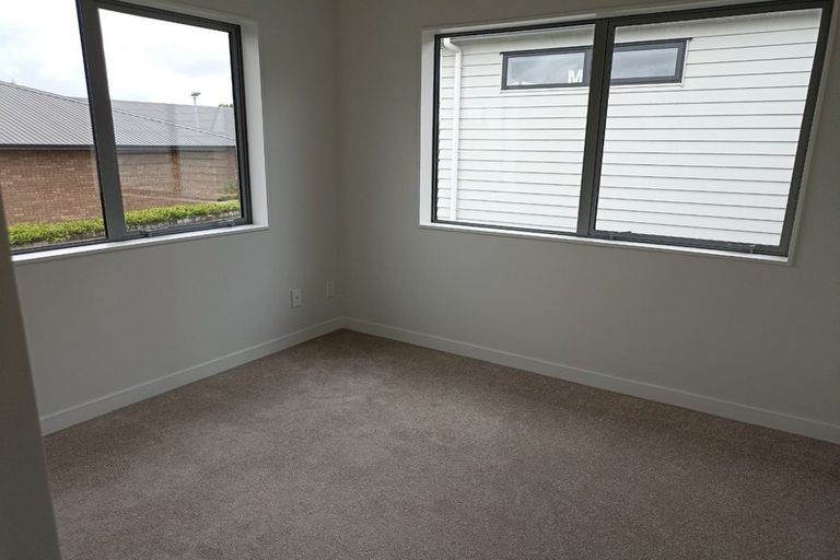 Photo of property in 51 Umu Place, Mangere, Auckland, 2022