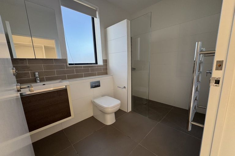 Photo of property in 115 Buckley Avenue, Hobsonville, Auckland, 0616